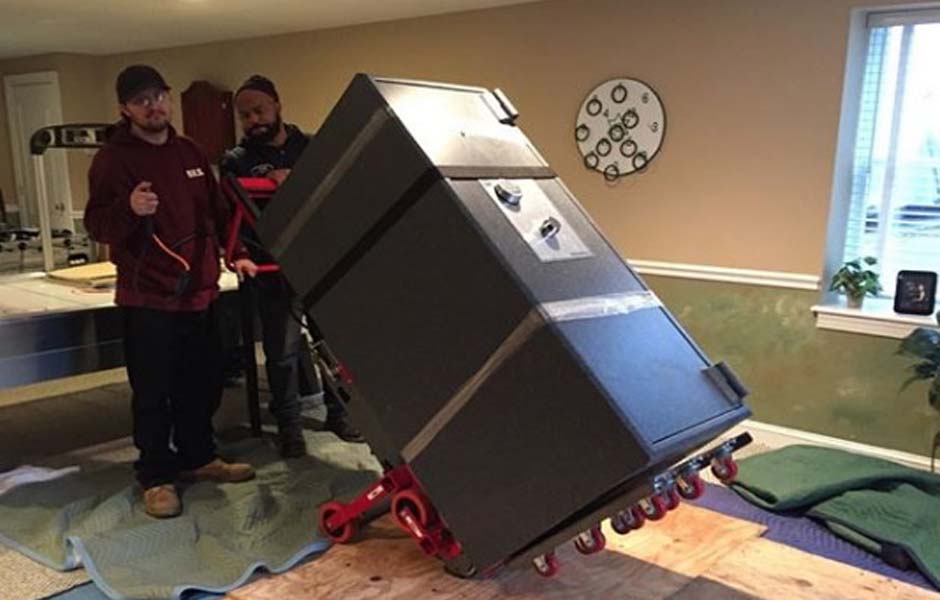 Safes Removalists moving Safes