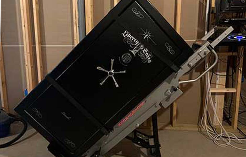 Safes Removalists moving Safes