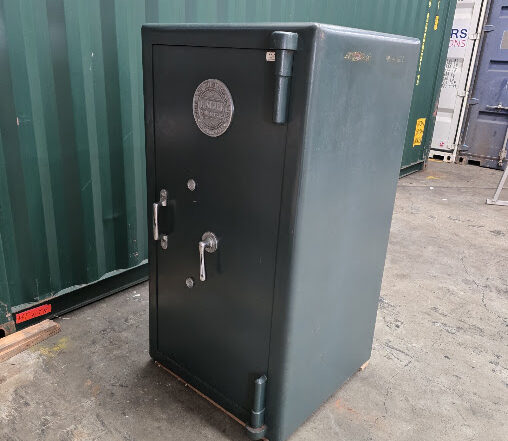 Removalists moving Office Safes Document Safes Fire Resistant Cabinets Gun Safes 13 moving